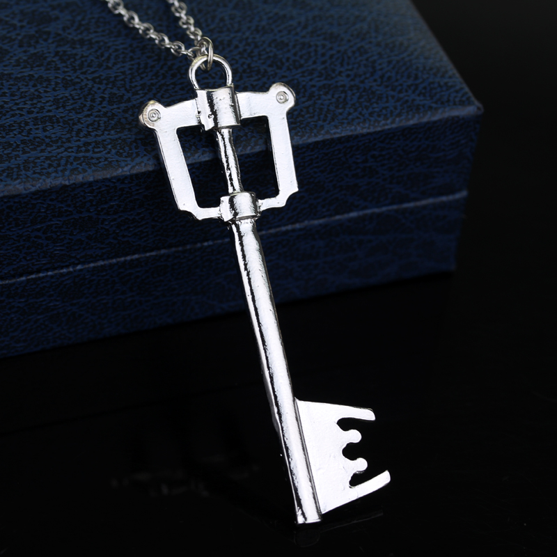 Game Kingdom Hearts Chain Pend - Keyblade Cosplay Prop recensione e prezzo