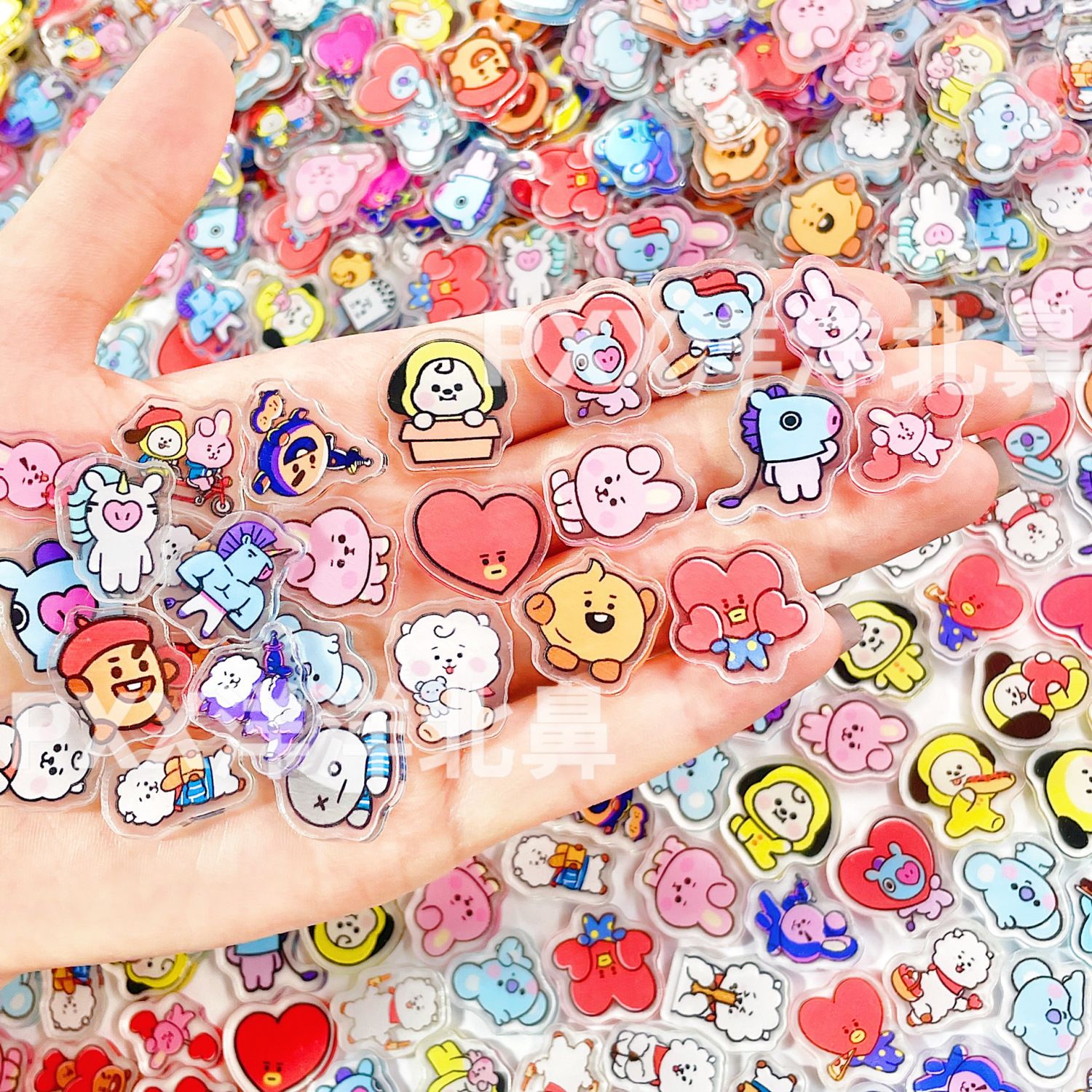 100pcs BT21 BTS single-layer 2 - Acrylic Cosplay Prop recensione e prezzo